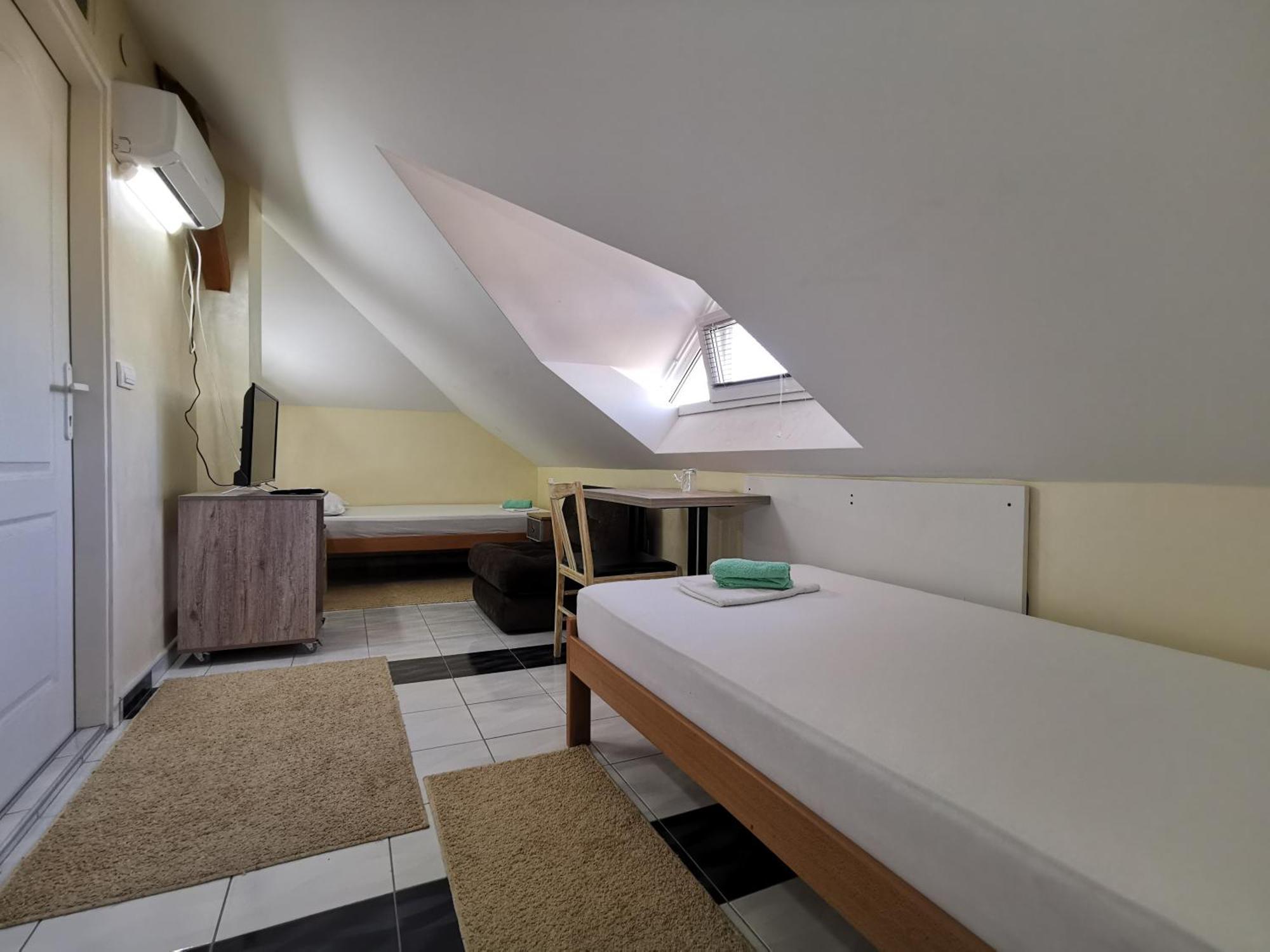 Отель Marex Centar Jabuka Номер фото