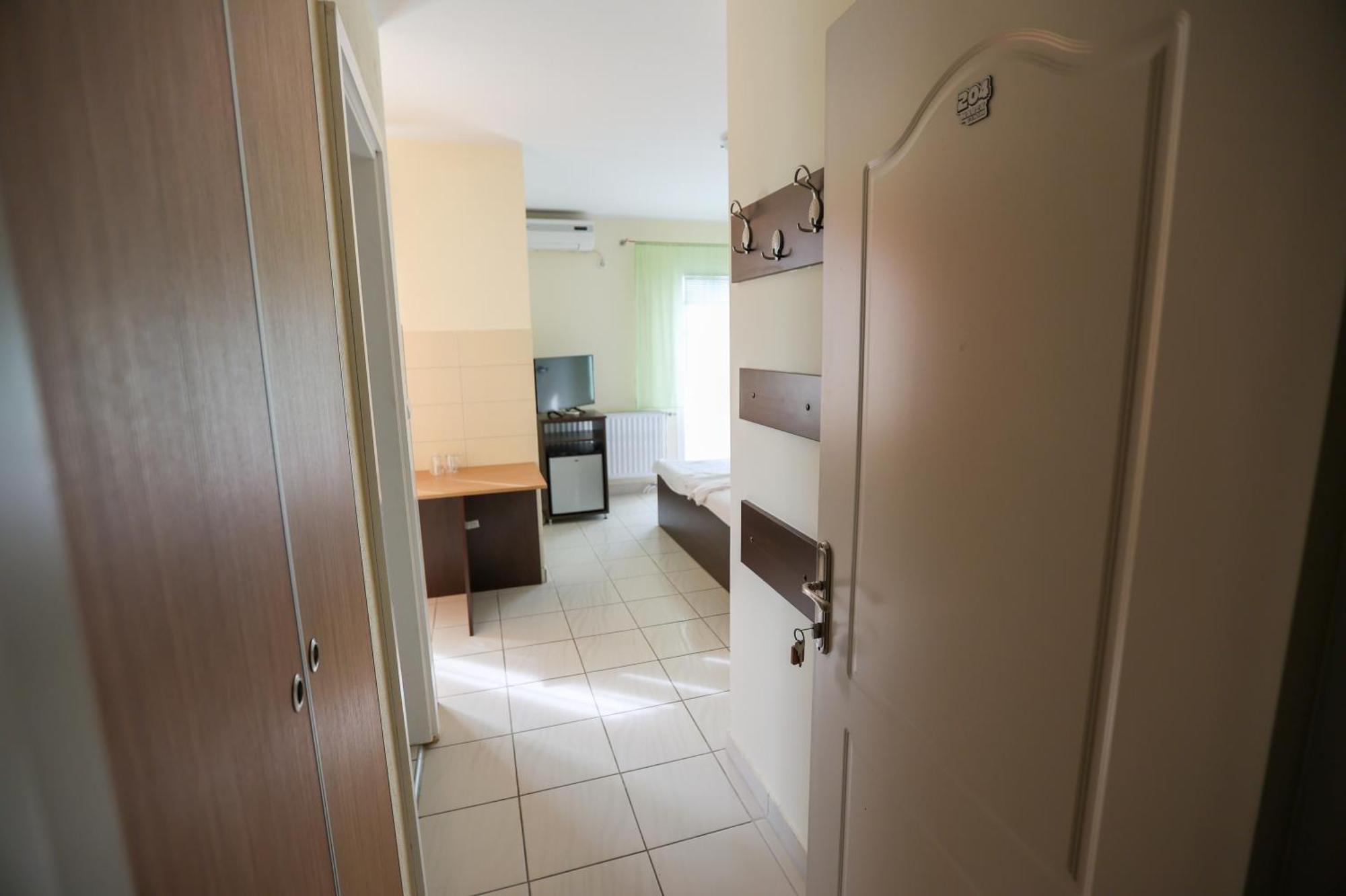 Отель Marex Centar Jabuka Экстерьер фото